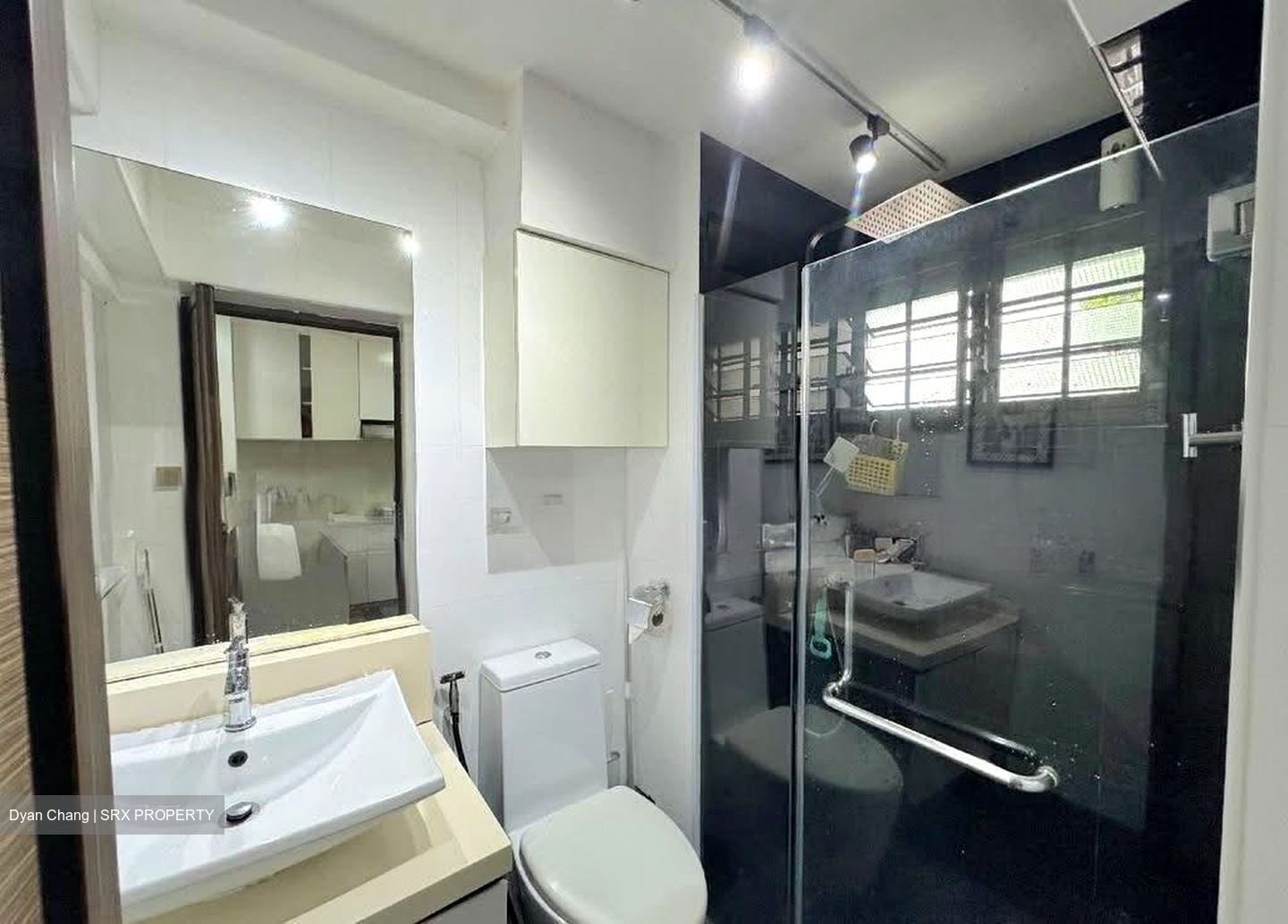 Hougang Avenue 9 (Hougang),  #627404061